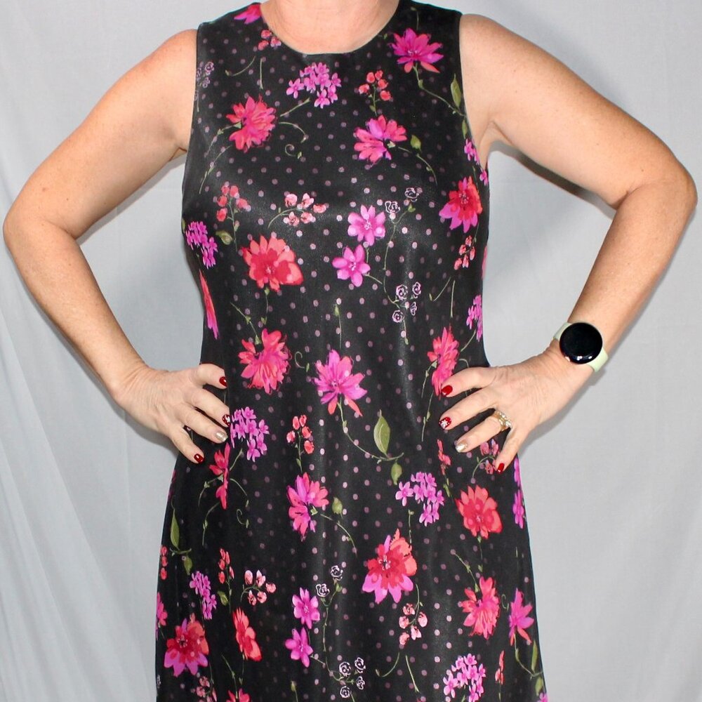 Amanda Smith 10P Black Floral Chiffon Dress - Feminine & Flowy